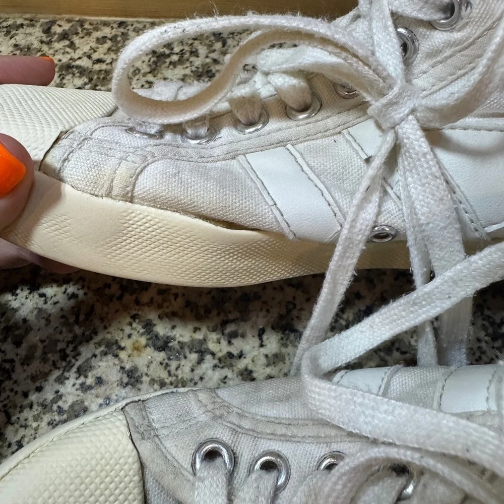 Gola Women size 7 Cream Canvas High-Top Sneakers‎